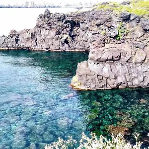 https://casa-lumaki.taorminaitalyhotels.com